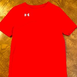 Under Armour Short Sleeve top. Youth Small